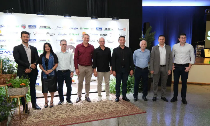 Rotary Palotina homenageia produtores por desempenho