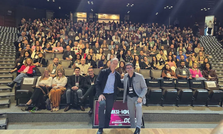 Mais de 700 participantes na 16ª Edição do Workshop Dental Uni em Curitiba