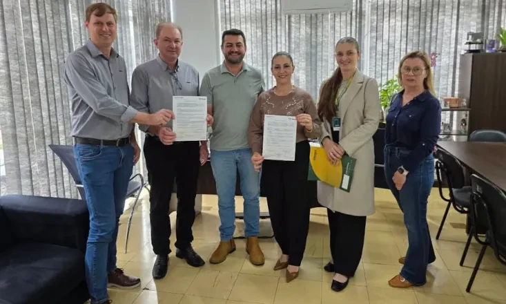 Copagril firma parceria para ampliar oportunidades de trabalho a mulheres em situação de violência