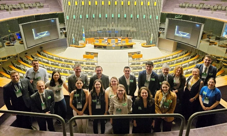 Integrantes do Programa de Educa&ccedil;&atilde;o Pol&iacute;tica visitam Congresso Nacional