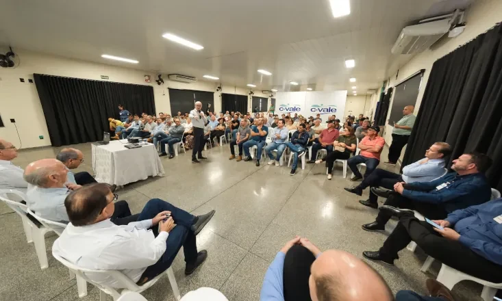 Associados acompanham desempenho da C.Vale em Palotina e Marip&aacute;