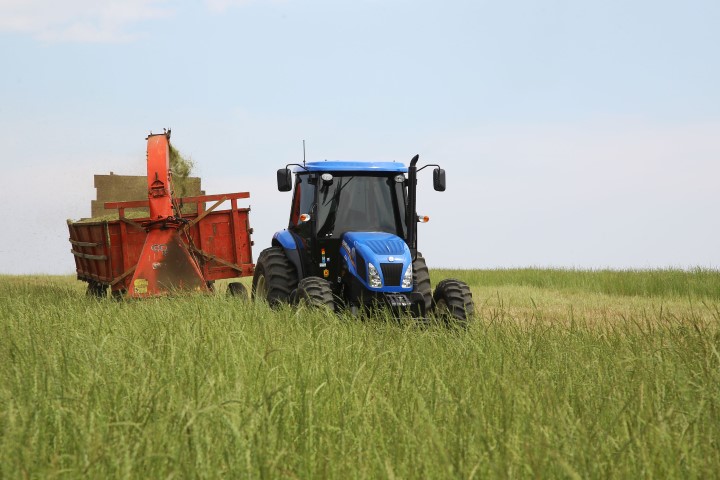 CAMPO: Seguro rural e trator solidário levam apoio e eficiência ao campo