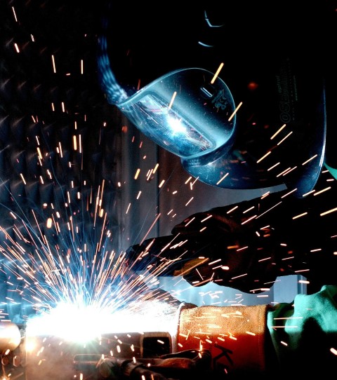 CNI: Atividade industrial desacelera em novembro de 2020