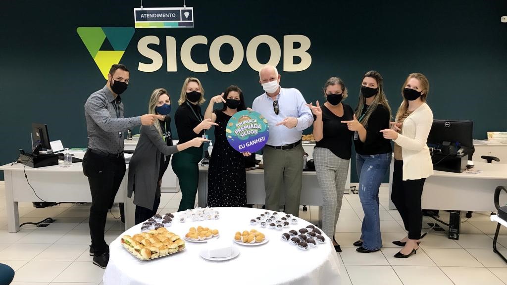SICOOB SUL: Cooperado ganha R$ 20 mil na campanha Poupança Premiada