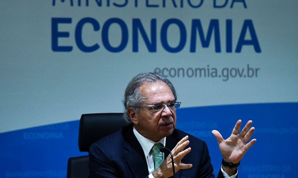 GUEDES: Novo auxílio emergencial só viria com calamidade pública