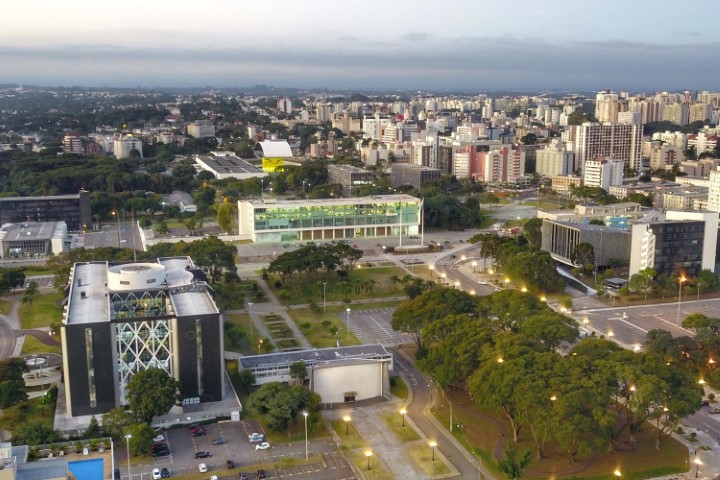 PARANÁ: Governo prorroga toque de recolher até 28 de fevereiro