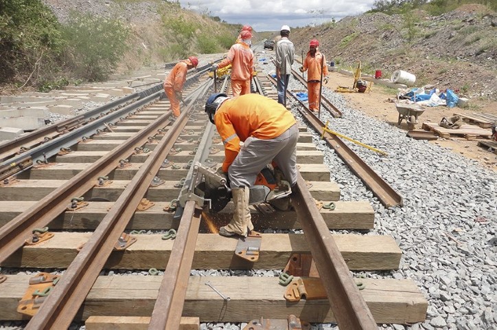 LEGISLATIVO II: Marco regulatório das ferrovias deve ser votado em breve, acredita relator