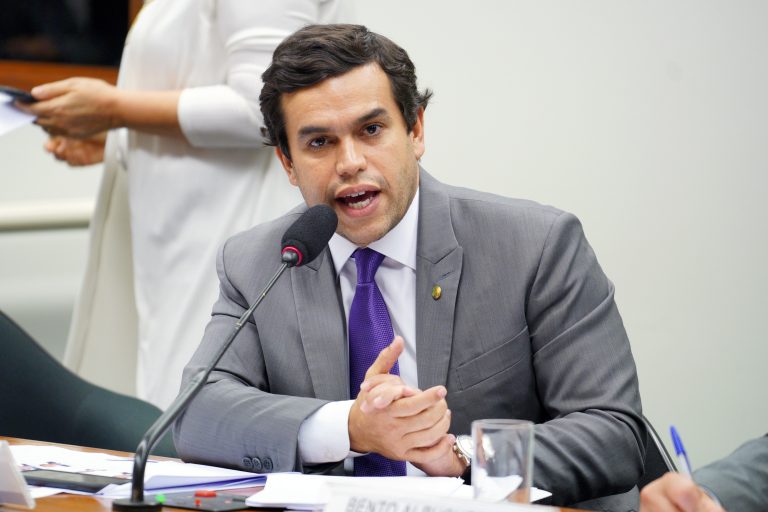 LEGISLATIVO: Relatório da receita para o Orçamento de 2021 deve estar pronto até quinta-feira