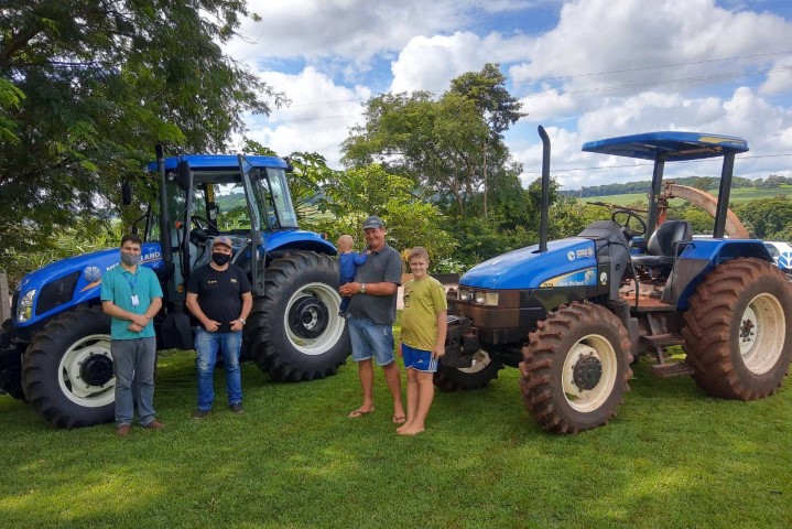 TRATOR SOLIDÁRIO: Programa fortalece agricultura familiar na região Oeste