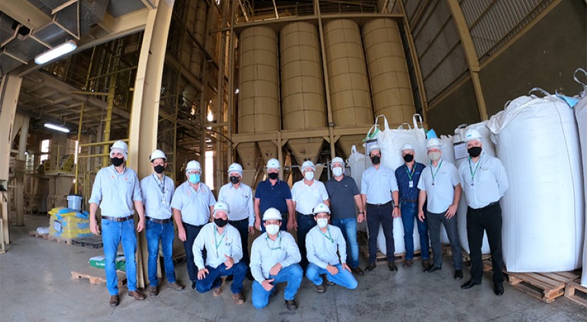 COCARI: Comitiva de Alvorada do Sul realiza visita à cooperativa para tratar de projeto de integração à piscicultura