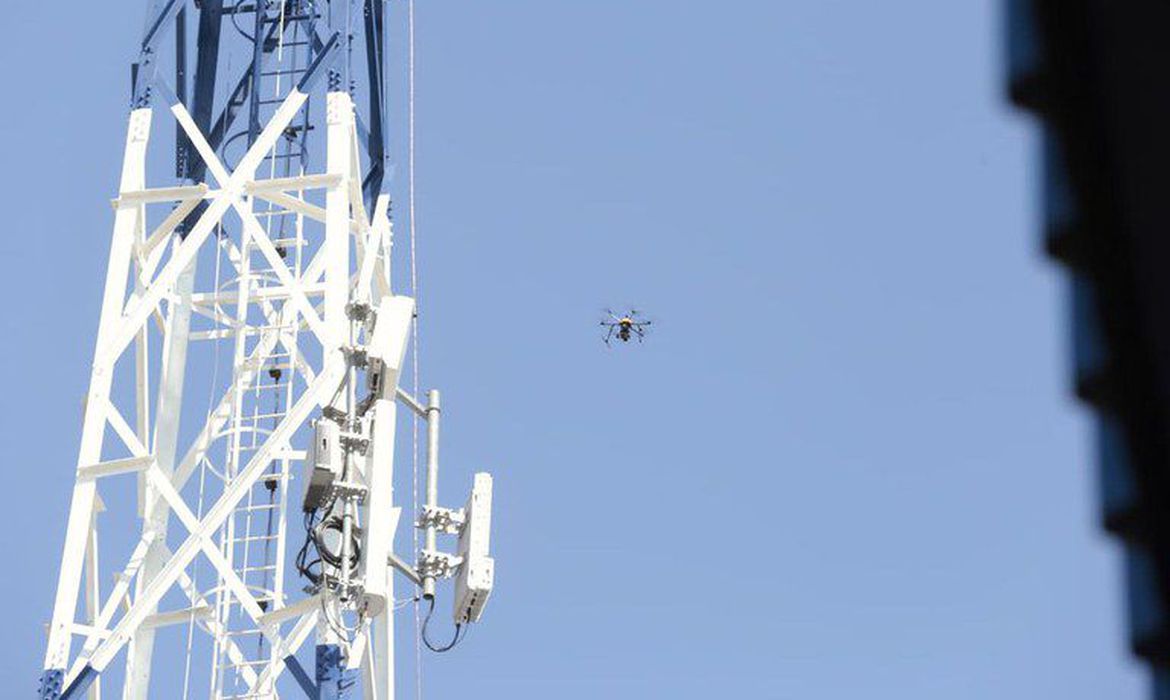 TECNOLOGIA: Brasil inaugura primeira antena rural para a internet 5G