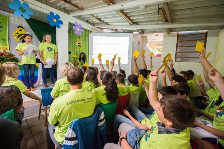 SICREDI: Programa das cooperativas escolares é lançado nos estados do Paraná, São Paulo e Rio de Janeiro