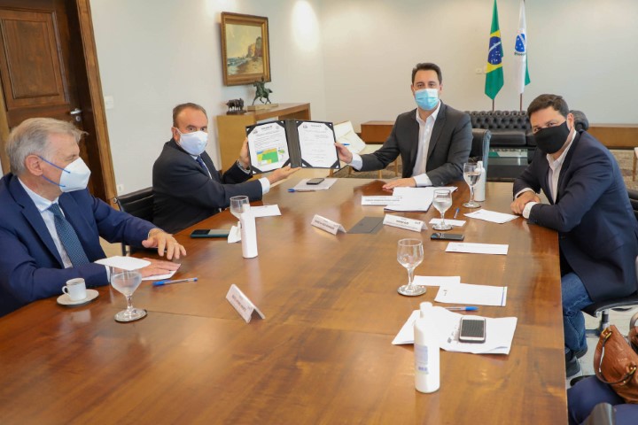 LAR: Cooperativa doa ao Estado anteprojeto de pavimentação da rodovia entre Ramilândia e Santa Helena