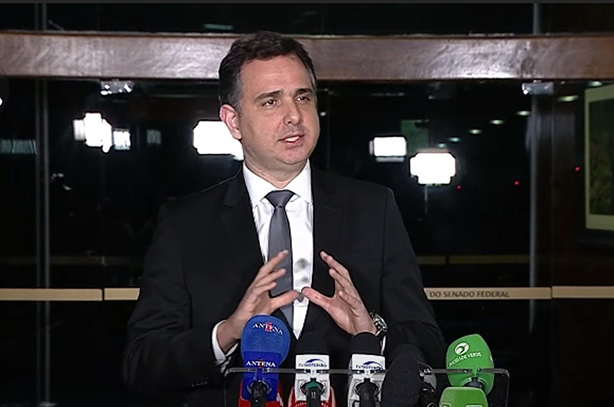  LEGISLATIVO: Rodrigo Pacheco quer ampliar discussão sobre cobrança de ICMS nos combustíveis