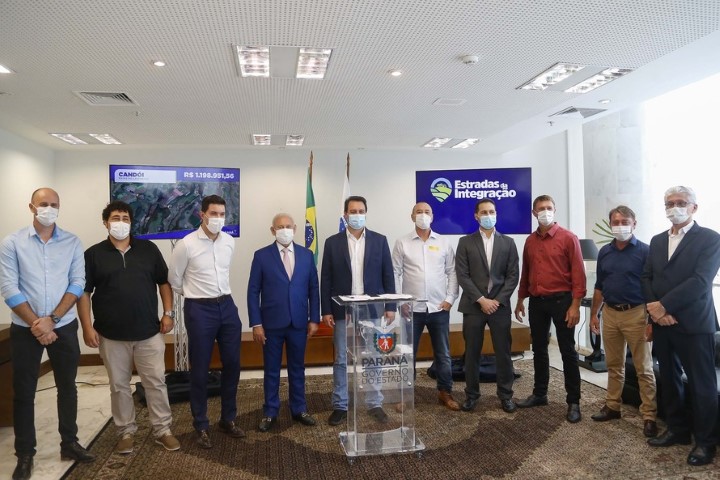 INFRAESTRUTURA: Governador libera R$ 27,7 milhões para pavimentação de 91 quilômetros de estradas rurais