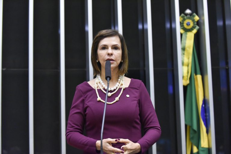 EDUCAÇÃO: Lei que altera o Fundeb é sancionada com um veto