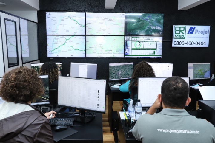 INFRAESTRUTURA: Novo 0800 para usuários das rodovias do Paraná já soma 1.150 atendimentos