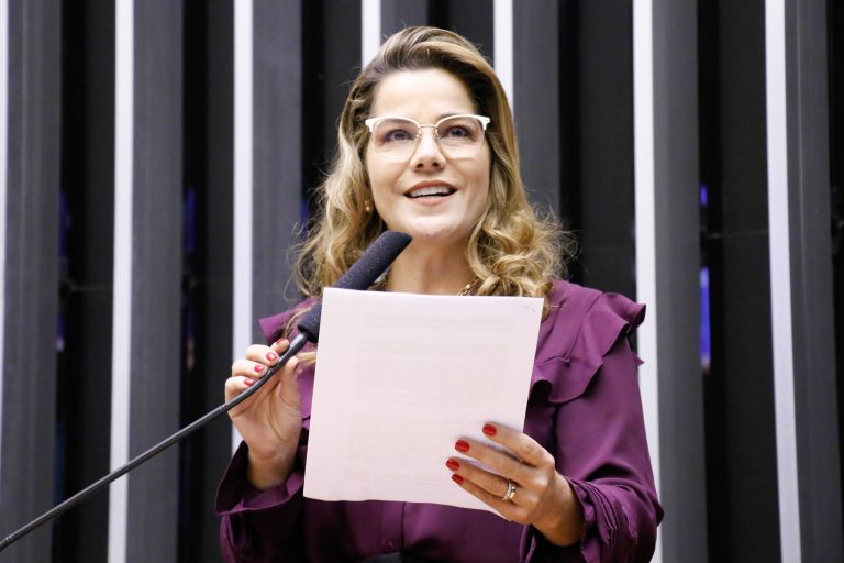 LEGISLATIVO II: Proposta estabelece prioridades em processos de regularização fundiária