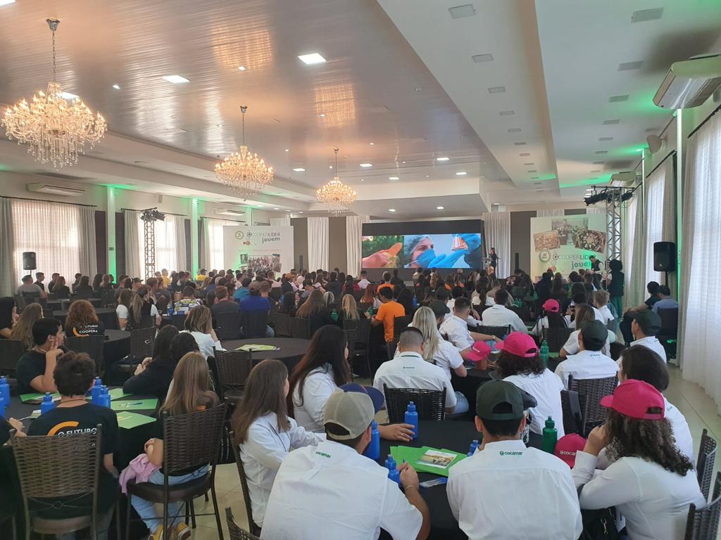 COOPERLÍDER JOVEM: Primato recebe a 30ª edição do Encontro Estadual da Juventude Cooperativista do PR 