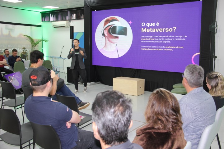 COOPAVEL I: Metaverso é o ambiente onde você pode ser o que quiser ser