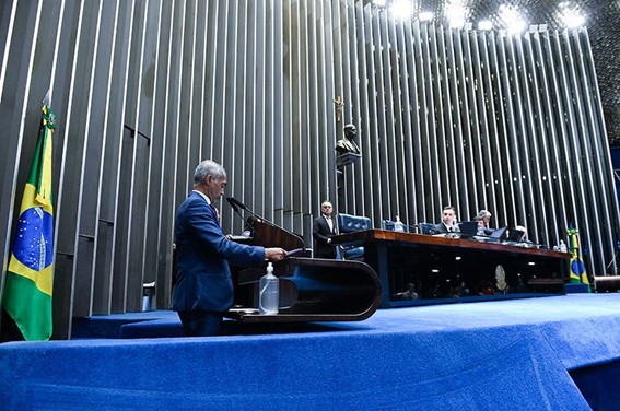 LEGISLATIVO: Senado aprova obrigatoriedade de cobertura de tratamentos fora do rol da ANS