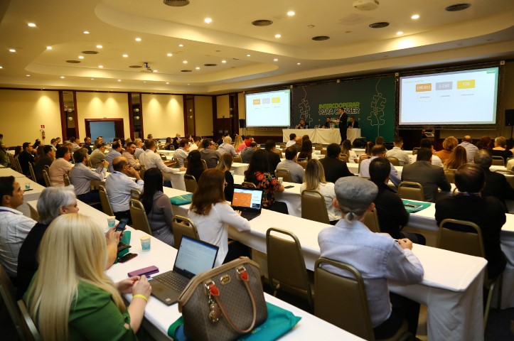 UNIMED PR: Suespar 2022 debate caminhos para a saúde suplementar