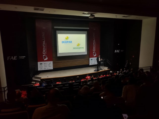 EVENTO I: Sistema Ocepar prestigia o Workshop Dental Uni 2022