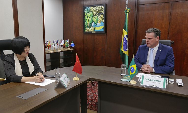 MAPA: Ministro anuncia certificação oficial do algodão brasileiro à estatal chinesa