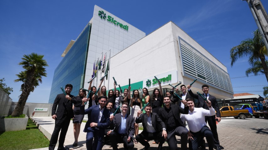 CRÉDITO: Sicredi Campos Gerais e Grande Curitiba abre vagas para Programa de Estágio 