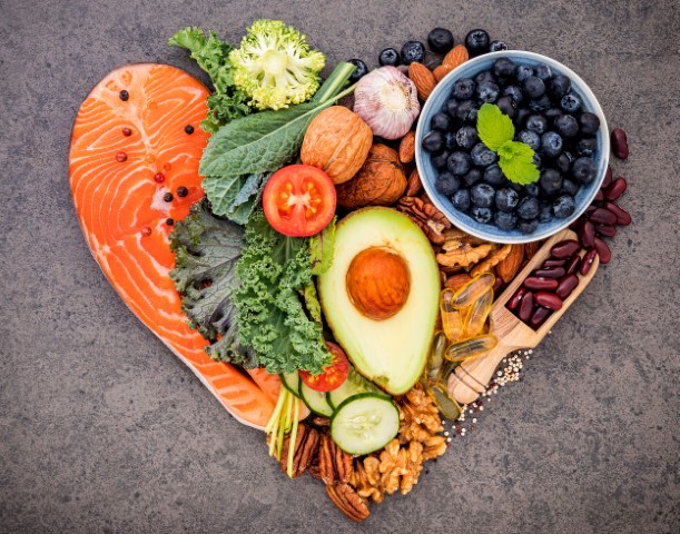 SAÚDE: Exercícios físicos e alimentação saudável ajudam na prevenção ao câncer