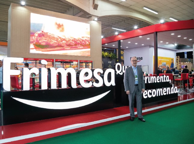 EXPOAPRAS: Frimesa apresenta novidades em sua linha de produtos na Feira de Supermercados
