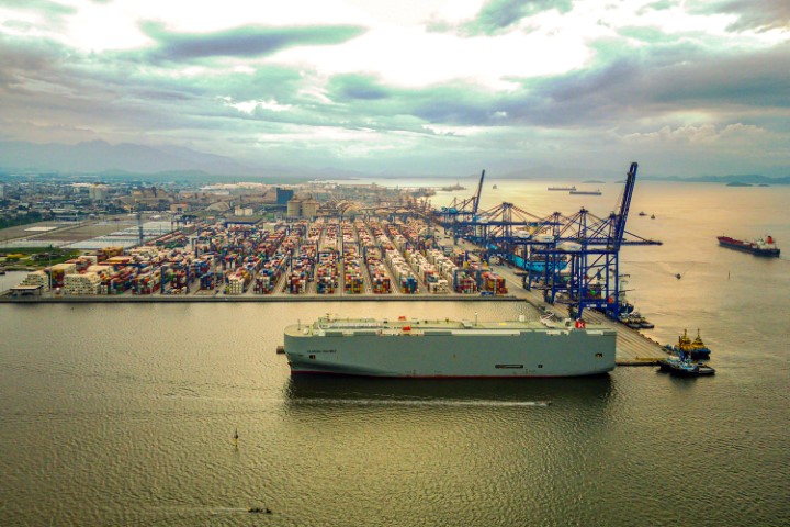 COMÉRCIO EXTERIOR: Exportações dos portos do Paraná batem 16,8 milhões de toneladas em 2024