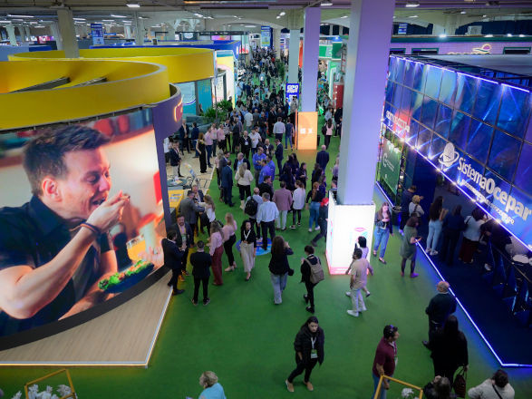 Avenida Ocepar concentra cooperativas paranaenses na ExpoApras 2025