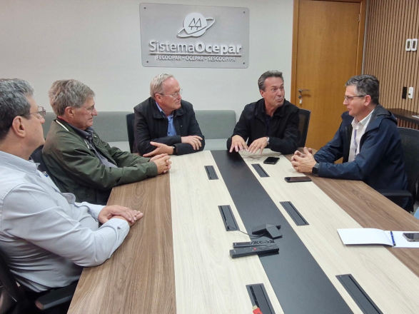 Secretário da Agricultura Marcio Nunes faz 1ª visita ao Sistema Ocepar