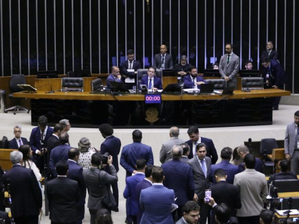 legislativo 17 07 2025