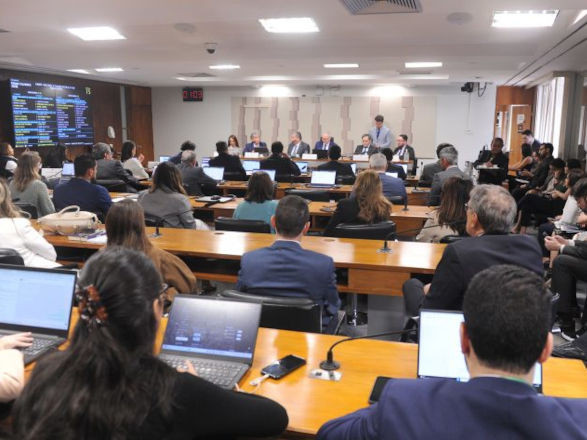 legislativo 30 09 2025