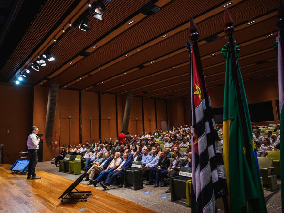 1° dia do Fórum de Mercado do Sistema Ocepar reúne mais de 150 pessoas